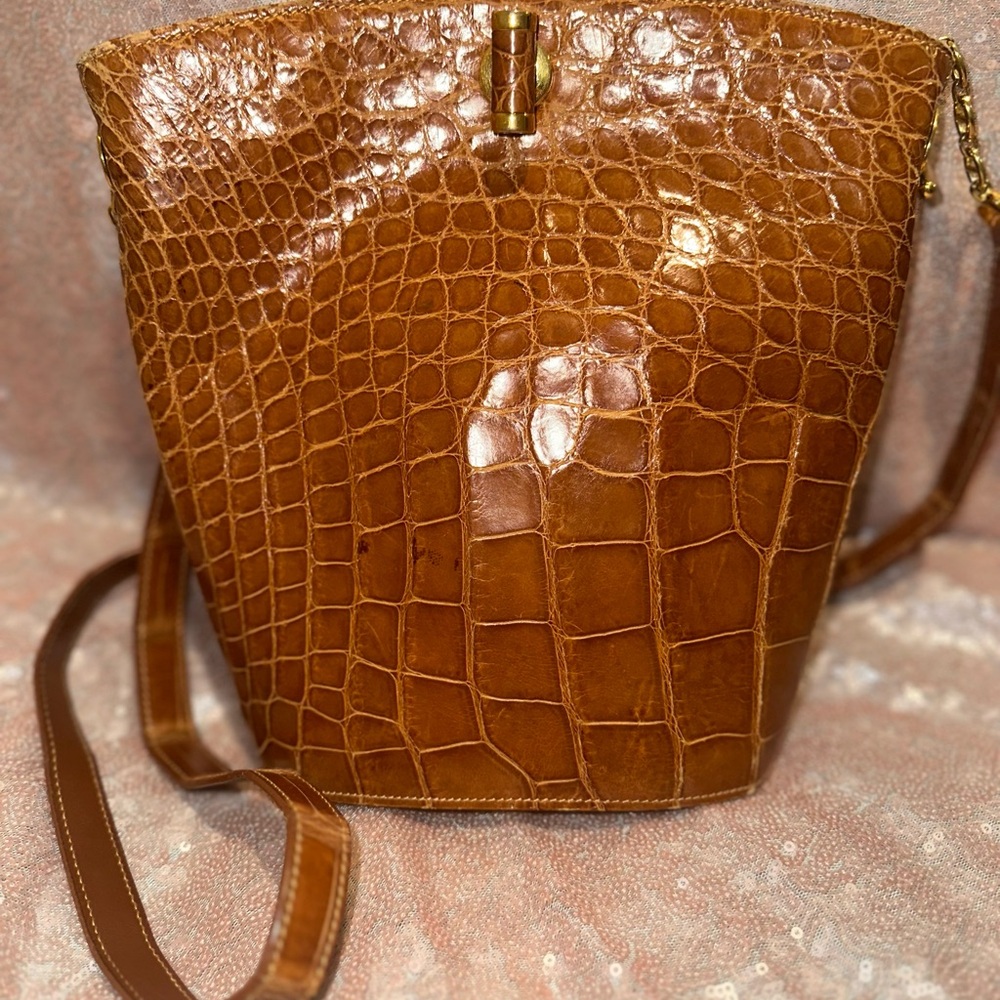 Gucci Tan Croc-Embossed Crossbody Bag